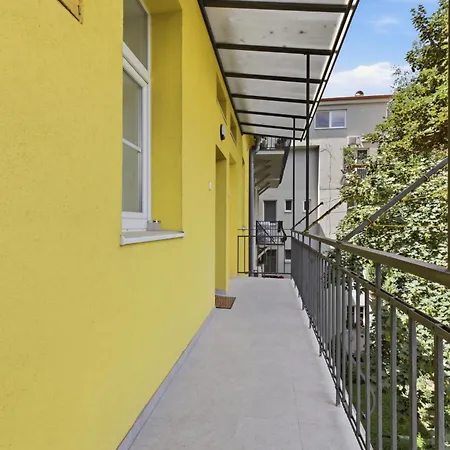 Boutique 1br In Downtown *